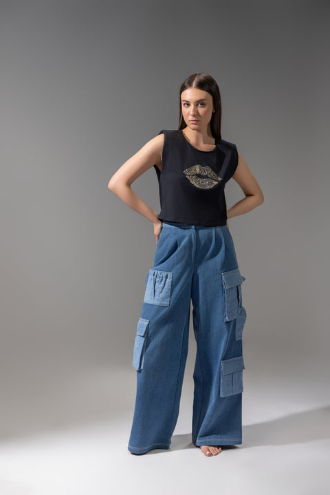 Uno Black Crop T-shirt