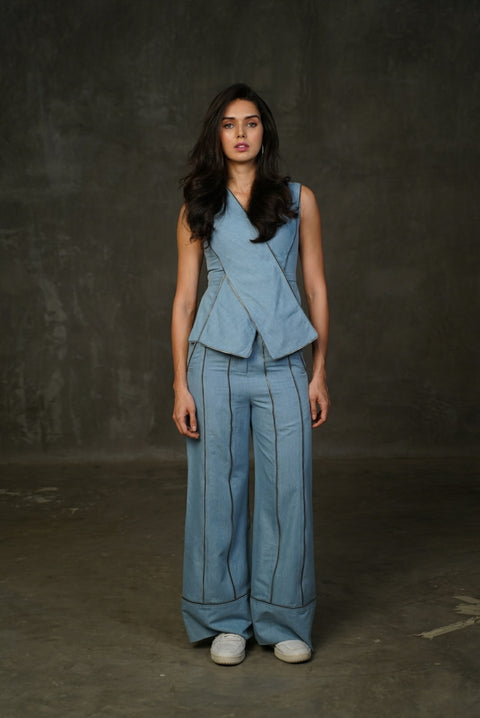 June Frost Top