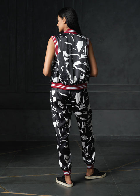 Nocturnal Sleeveless Reversible Bomber Jacket in Maroon Grip