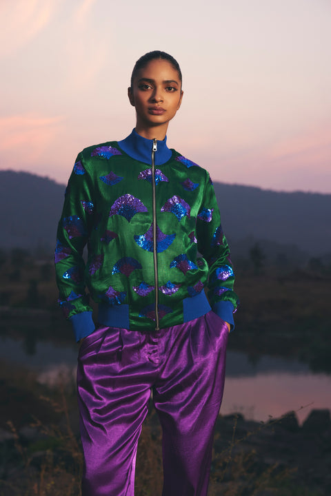 Jade fan bomber