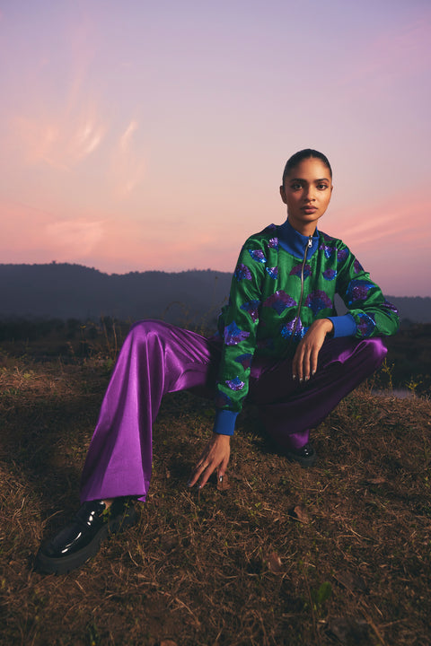 Jade fan bomber