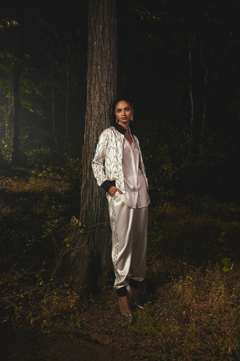 White bomber with leaf embroidery