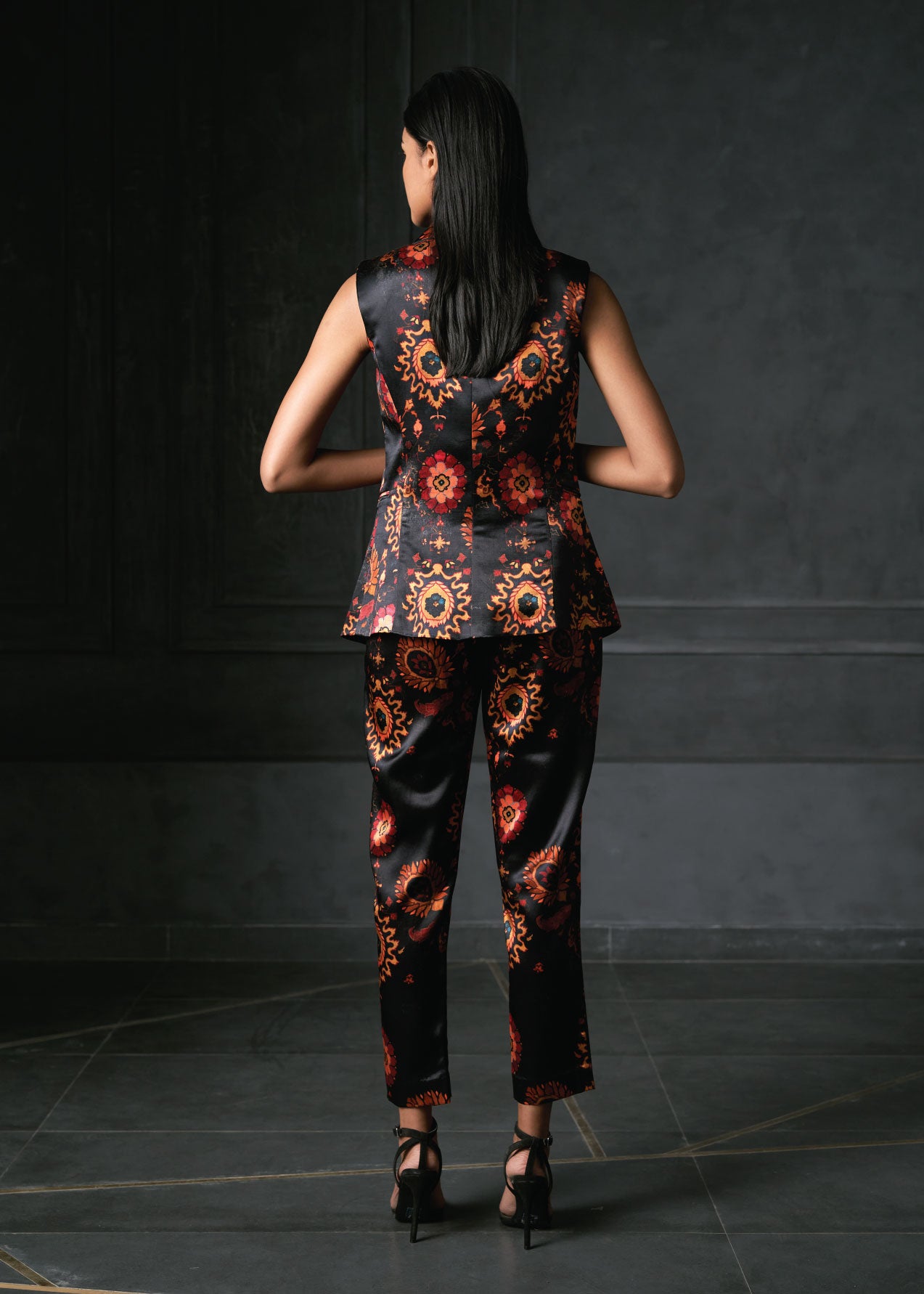 Calico in Black Printed Fitted Jacket