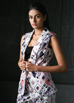 Olio in Blush Pink Printed Fitted Jacket